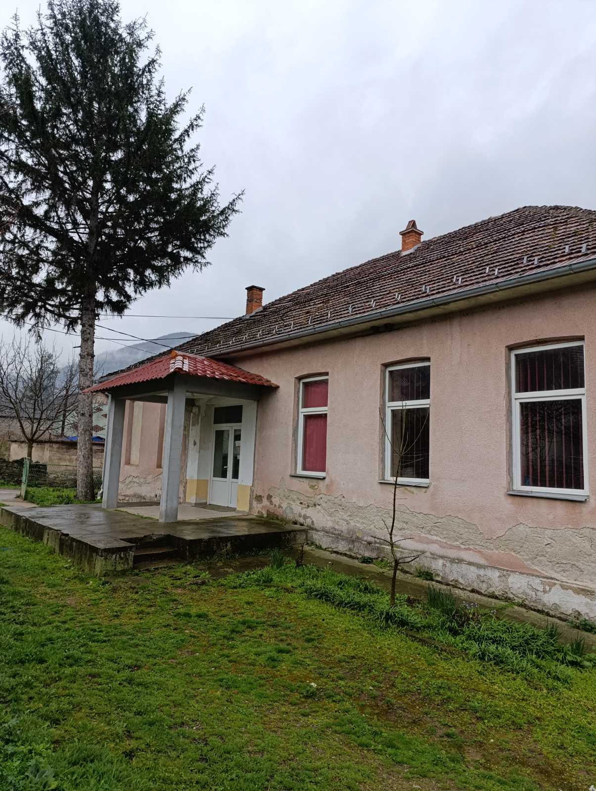 Издвојена школска јединица Бован